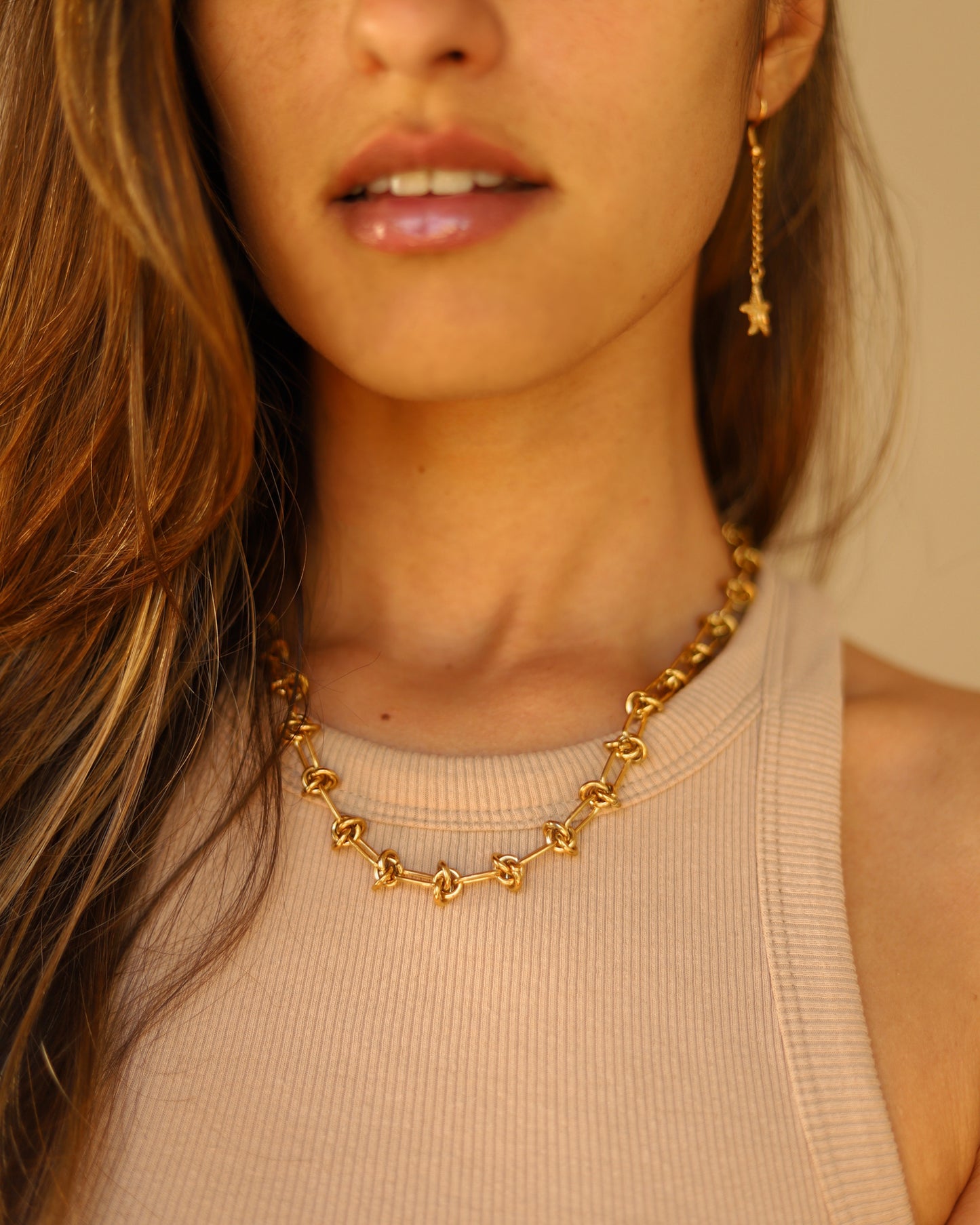 Colar Bold Knot