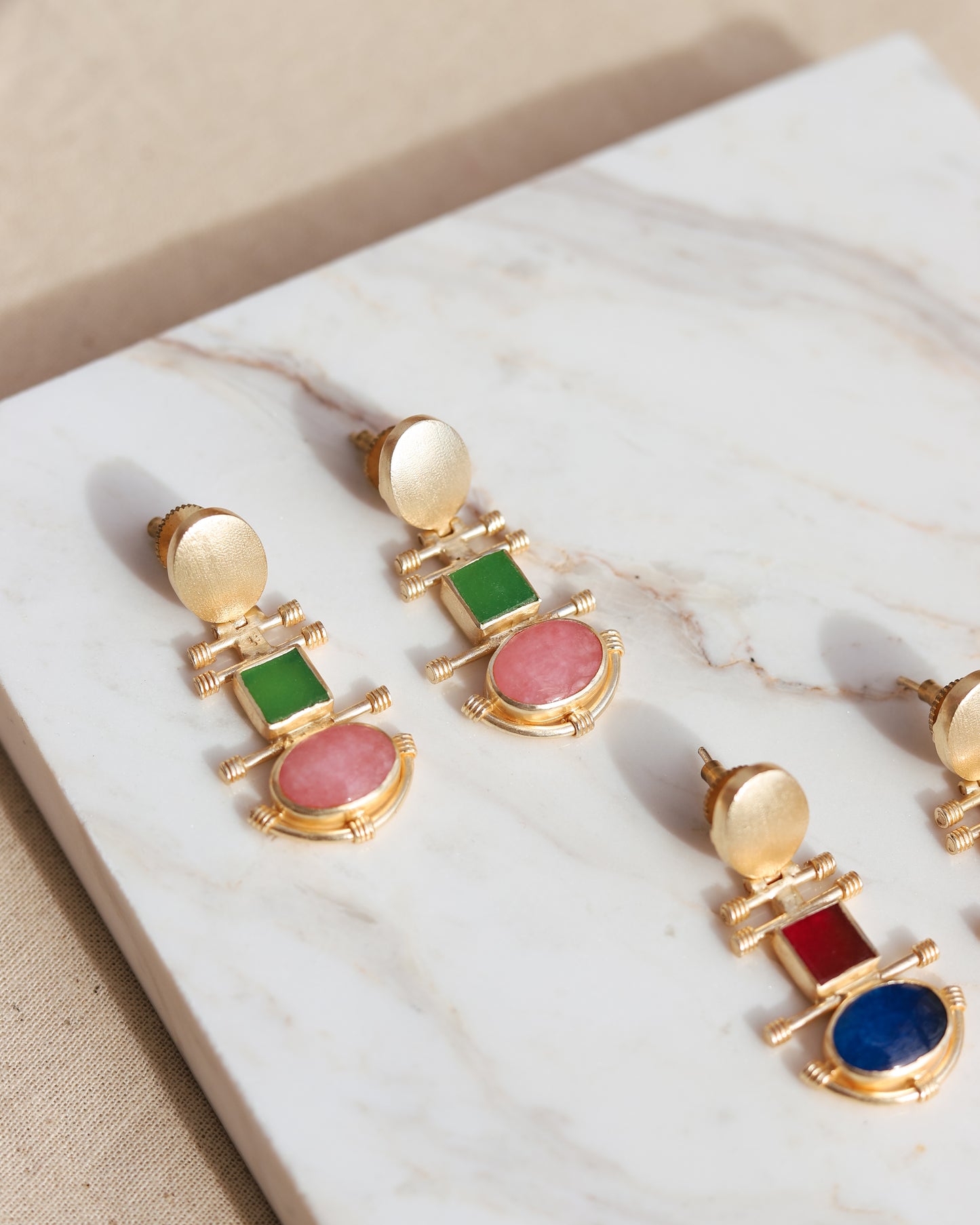 Brincos Arte Deco (várias cores)