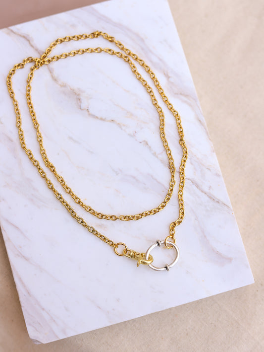 Colar comprido fecho em prateado