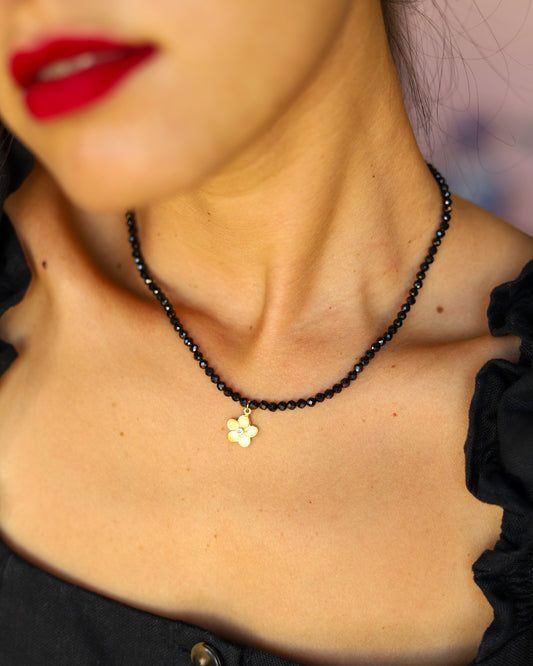 Night flower necklace