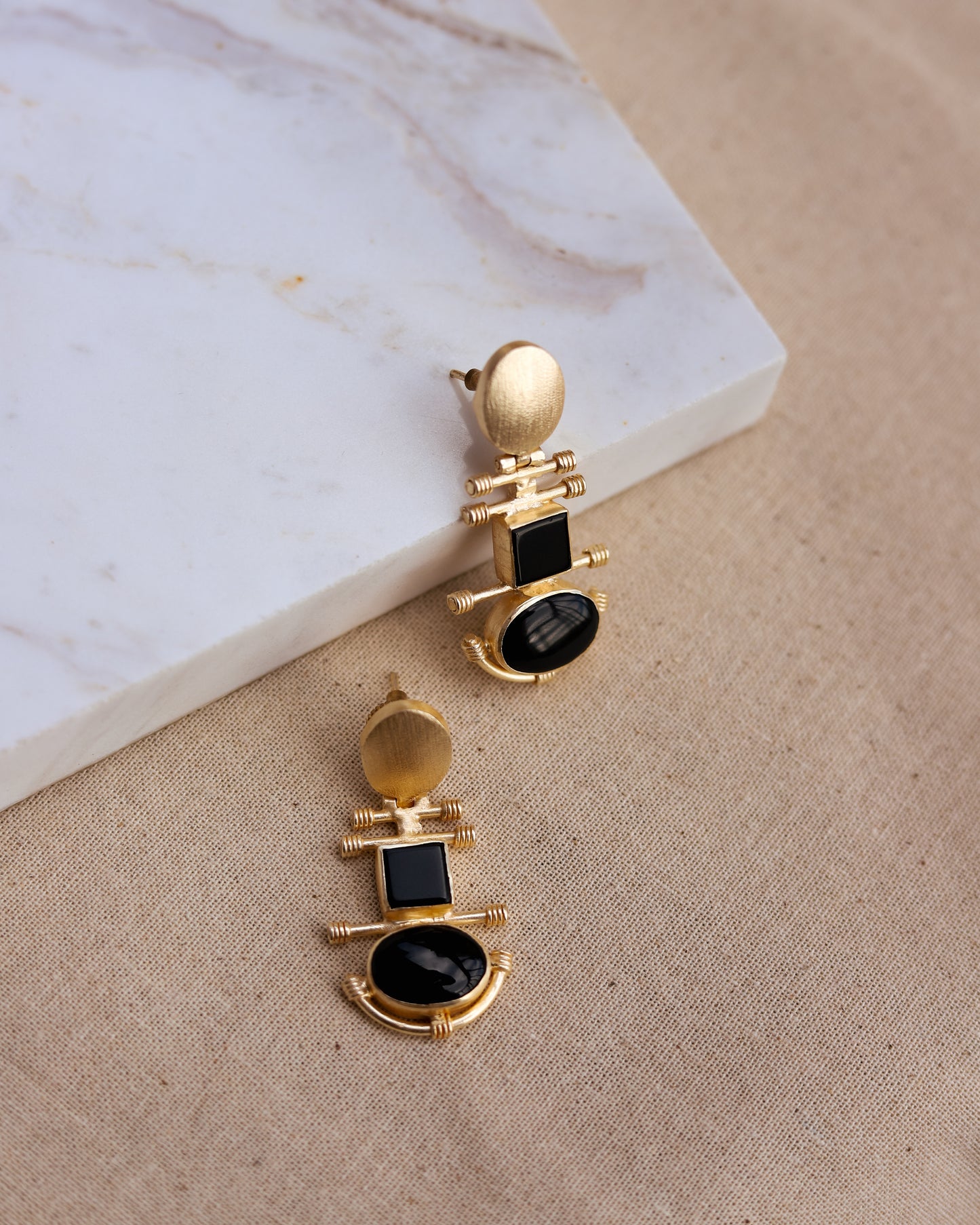 Brincos Arte Deco (várias cores)